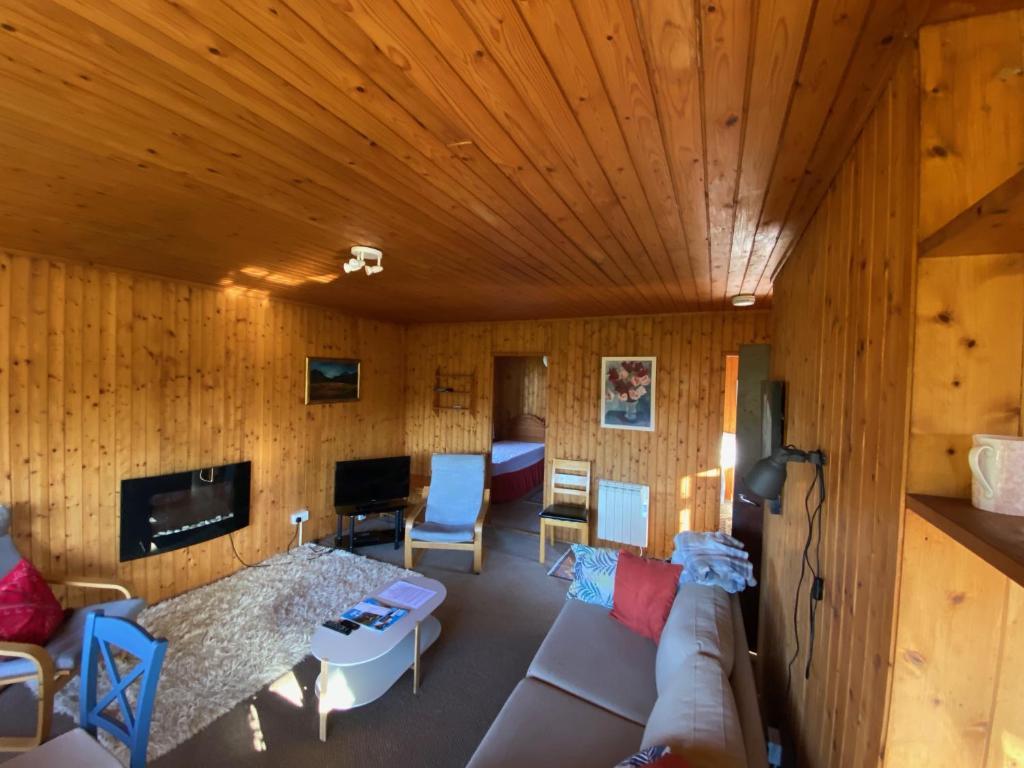Great Glen Holidays - Chalets フォート・ウィリアム エクステリア 写真
