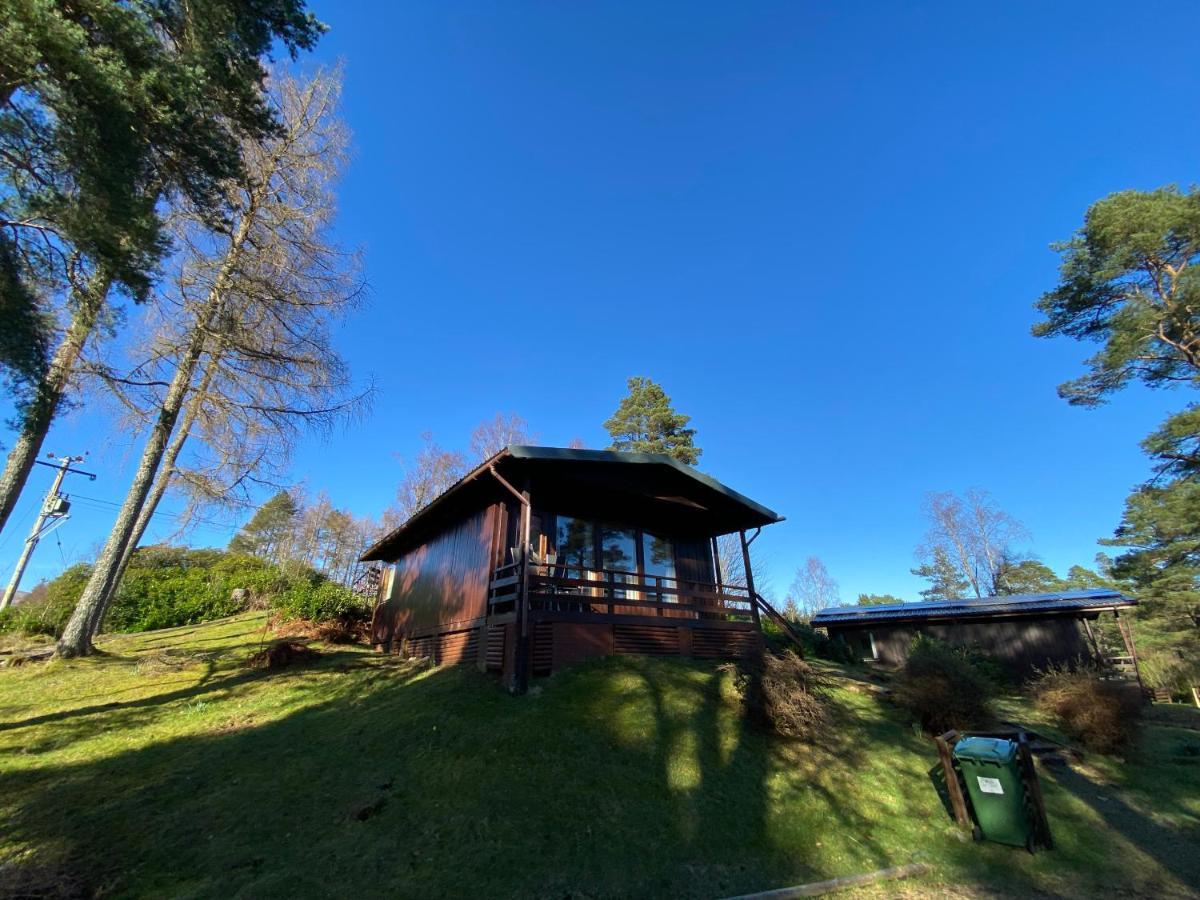 Great Glen Holidays - Chalets フォート・ウィリアム エクステリア 写真